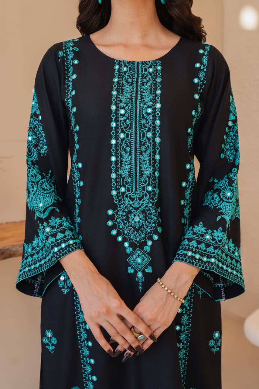 Serena Embroidery 2 Piece