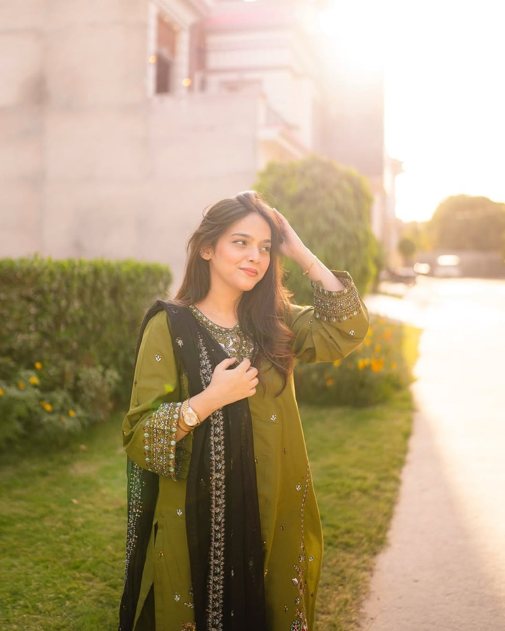 Mayal – Ezza Embroidered 3-Piece Lawn Set